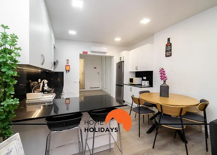 #304 - House By Holidays *