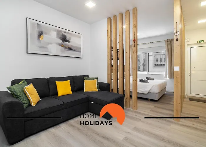 #304 - House By Holidays *